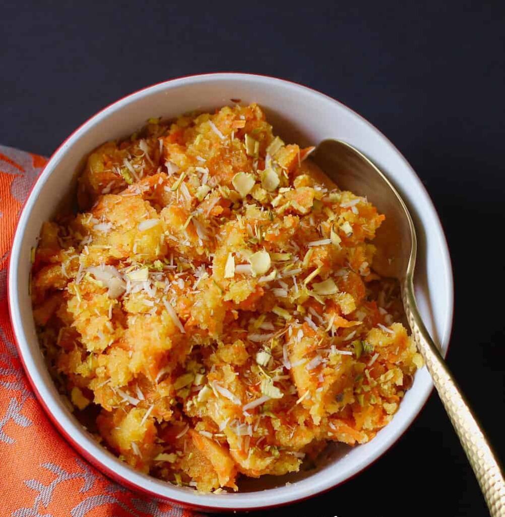Sweet & Simple Comfort: Making Carrot Sheera (Gajar Sooji Ka Halwa) in a Flash!