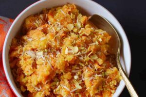 Sweet & Simple Comfort: Making Carrot Sheera (Gajar Sooji Ka Halwa) in a Flash!